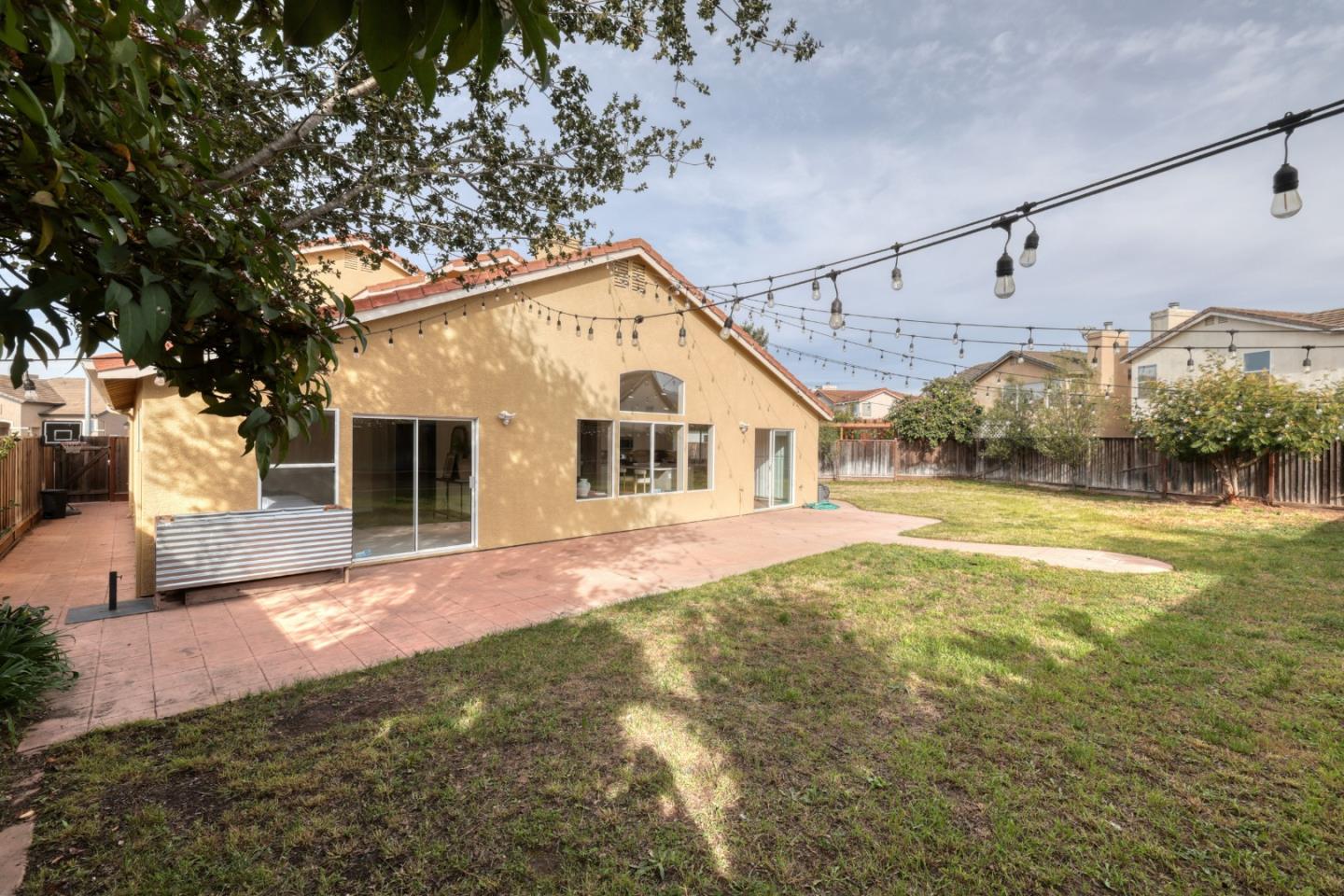 831 Mescal Court