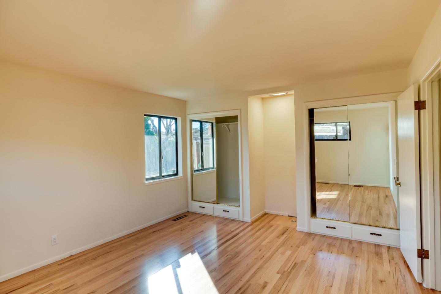 1159 Wilgart Way