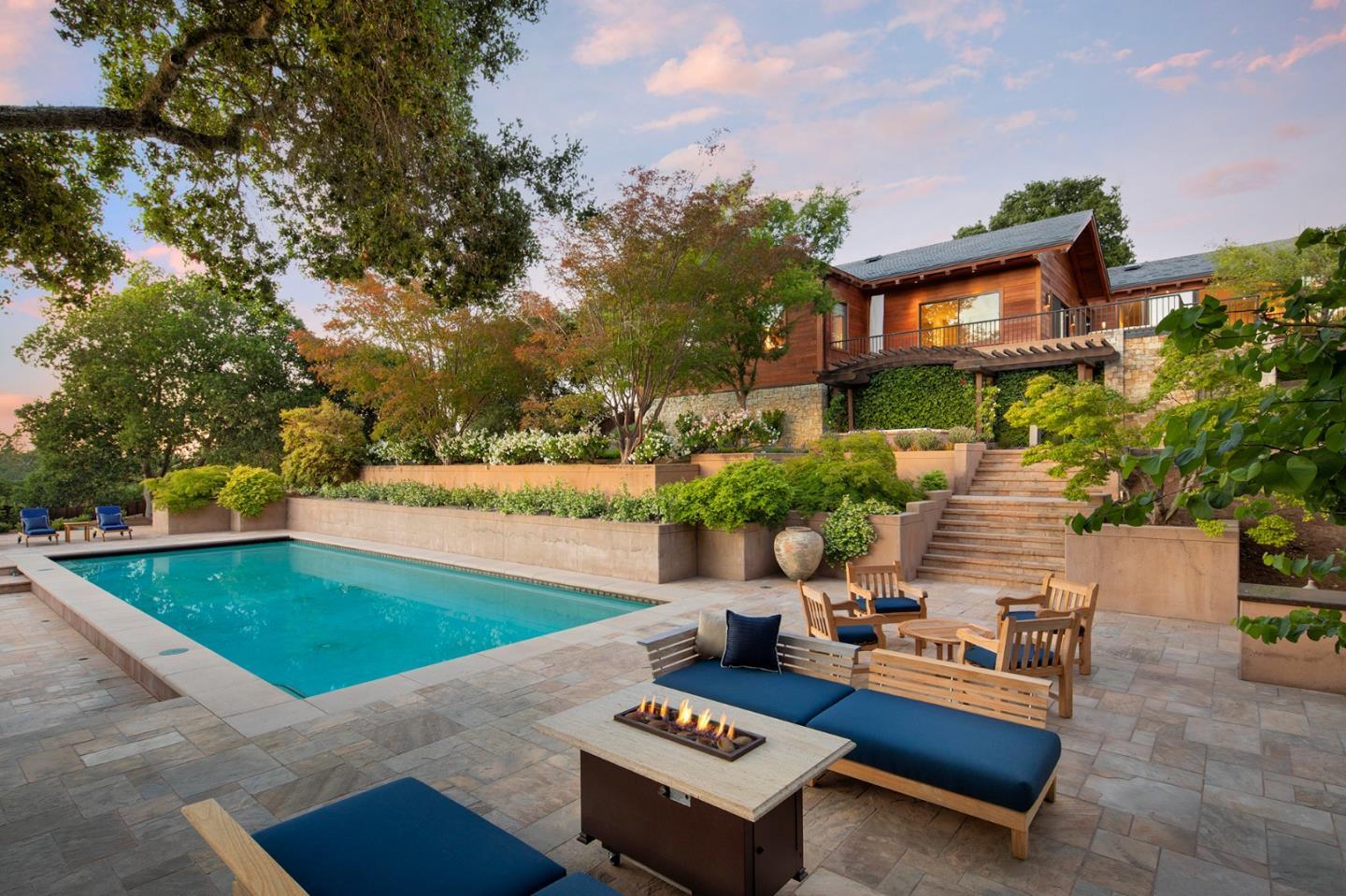 567 Cresta Vista Lane