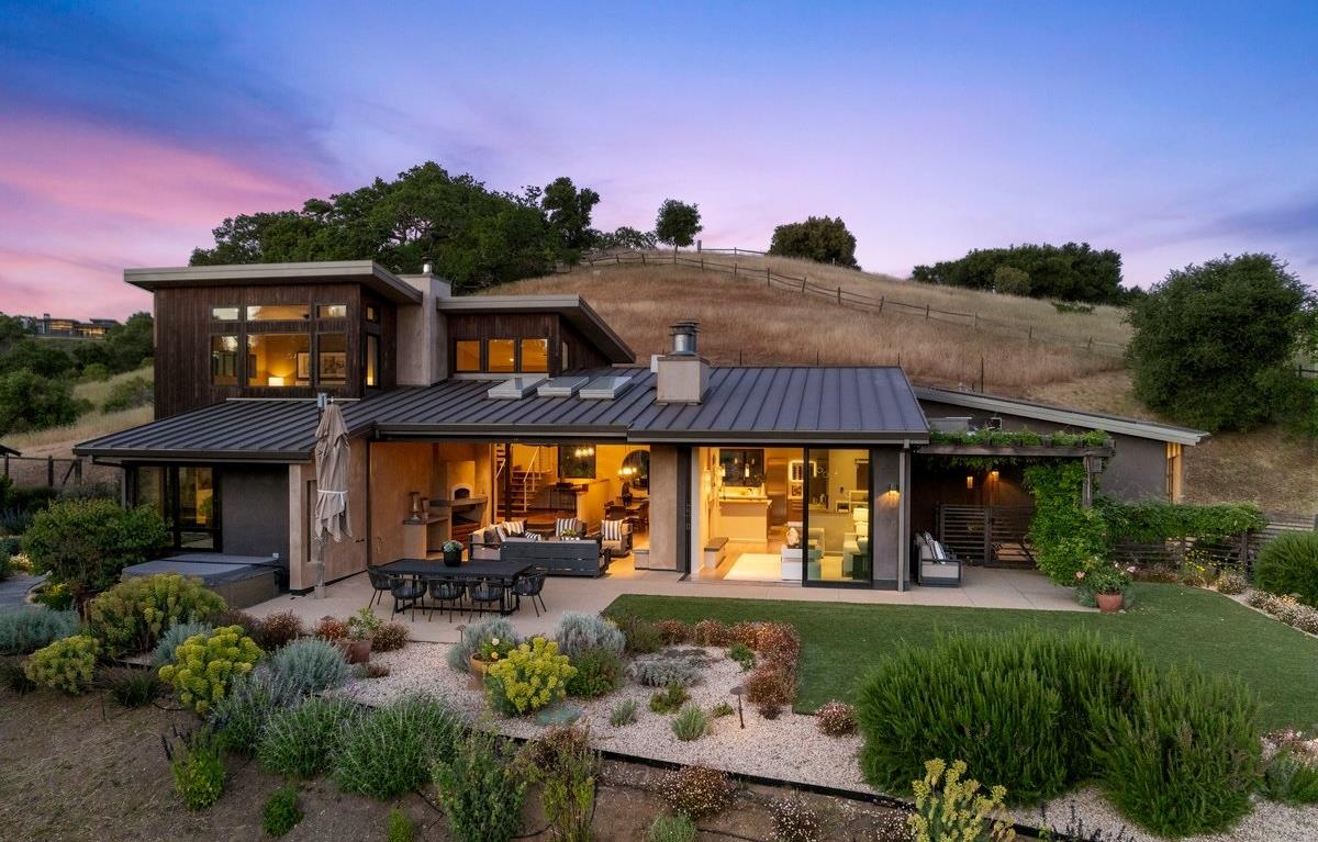 140 Pinon Drive