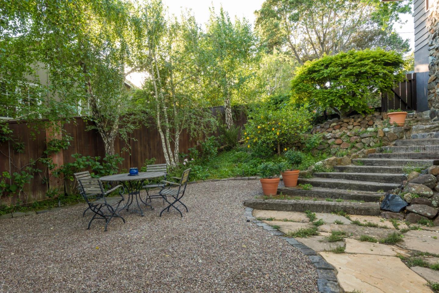 175 Alta Mesa Road