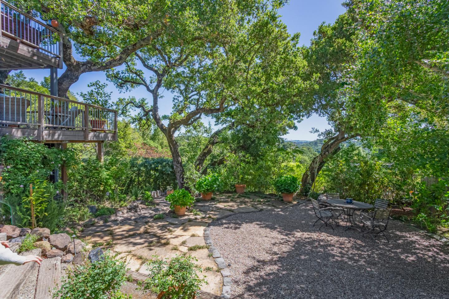 175 Alta Mesa Road