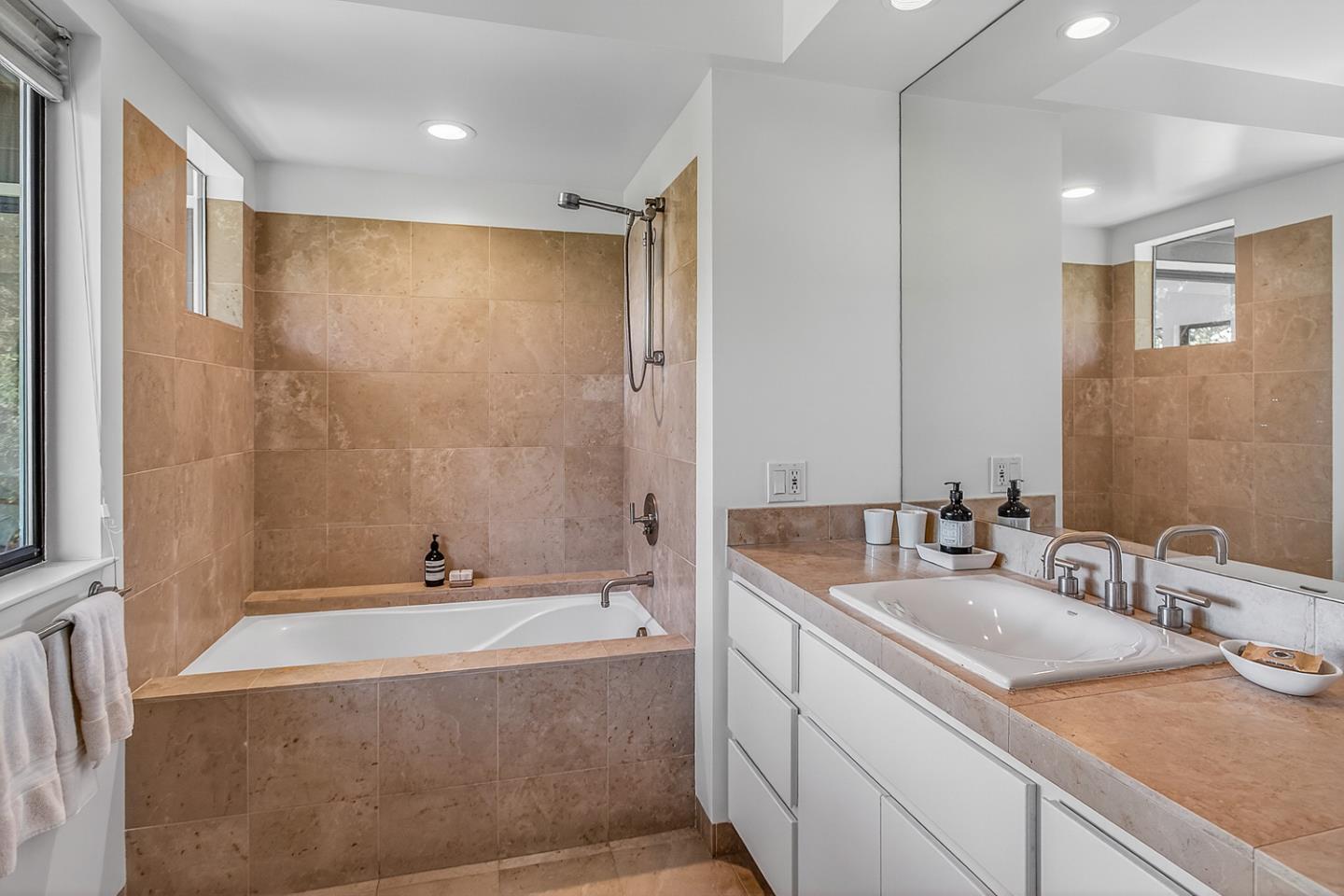 175 Alta Mesa Road