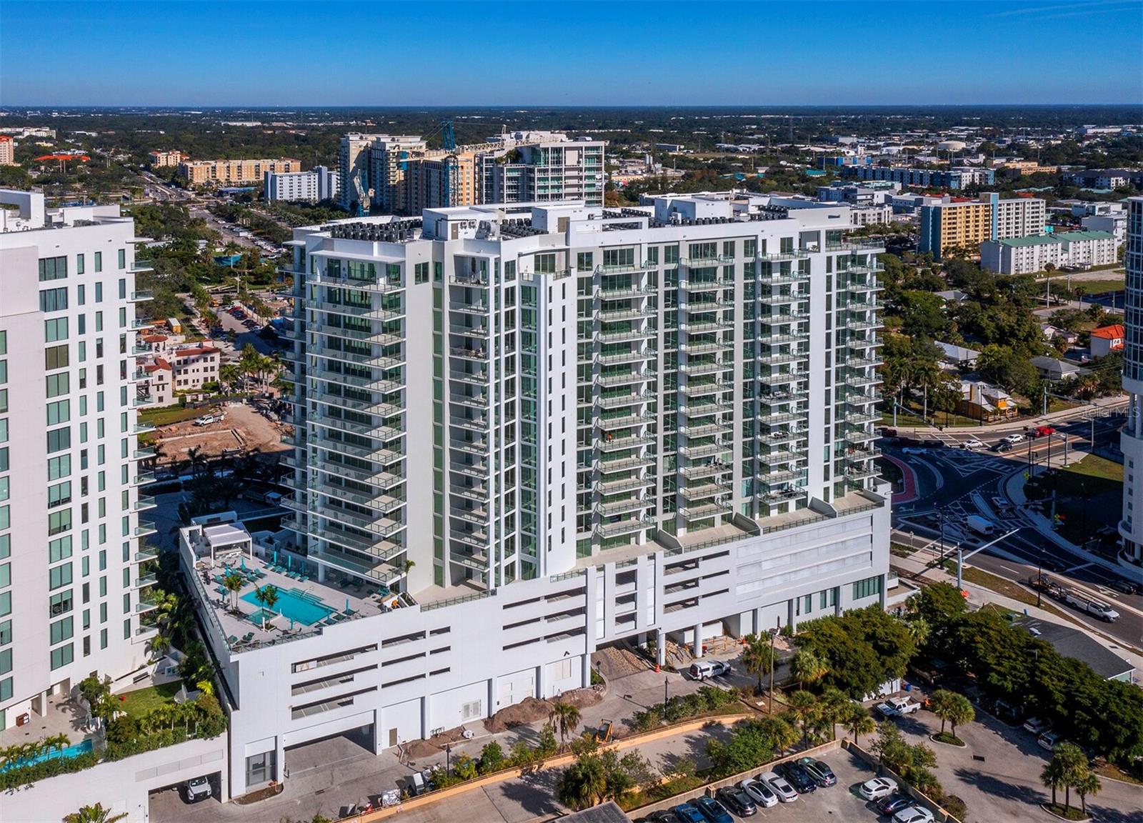 301 QUAY COMMONS #1901