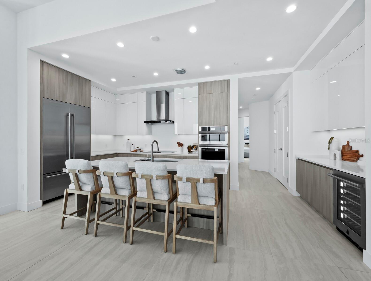 301 QUAY COMMONS #1901