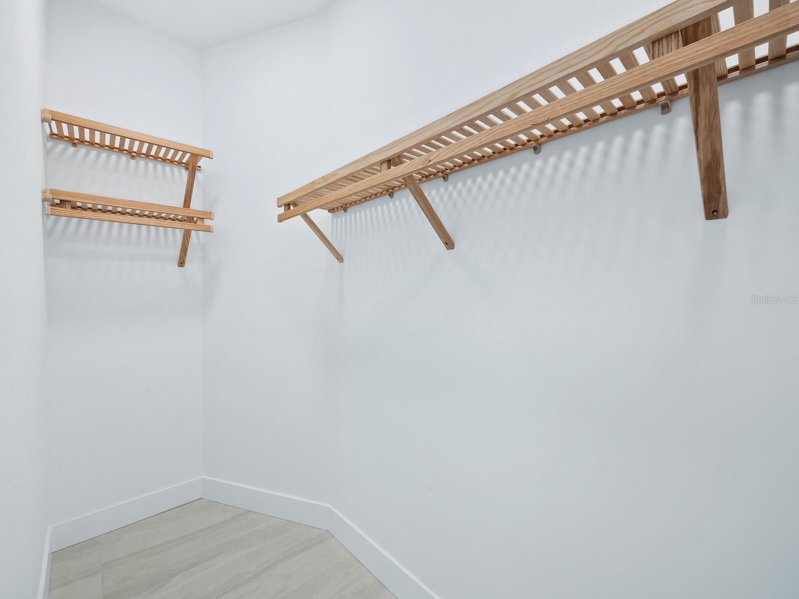 301 QUAY COMMONS #1901