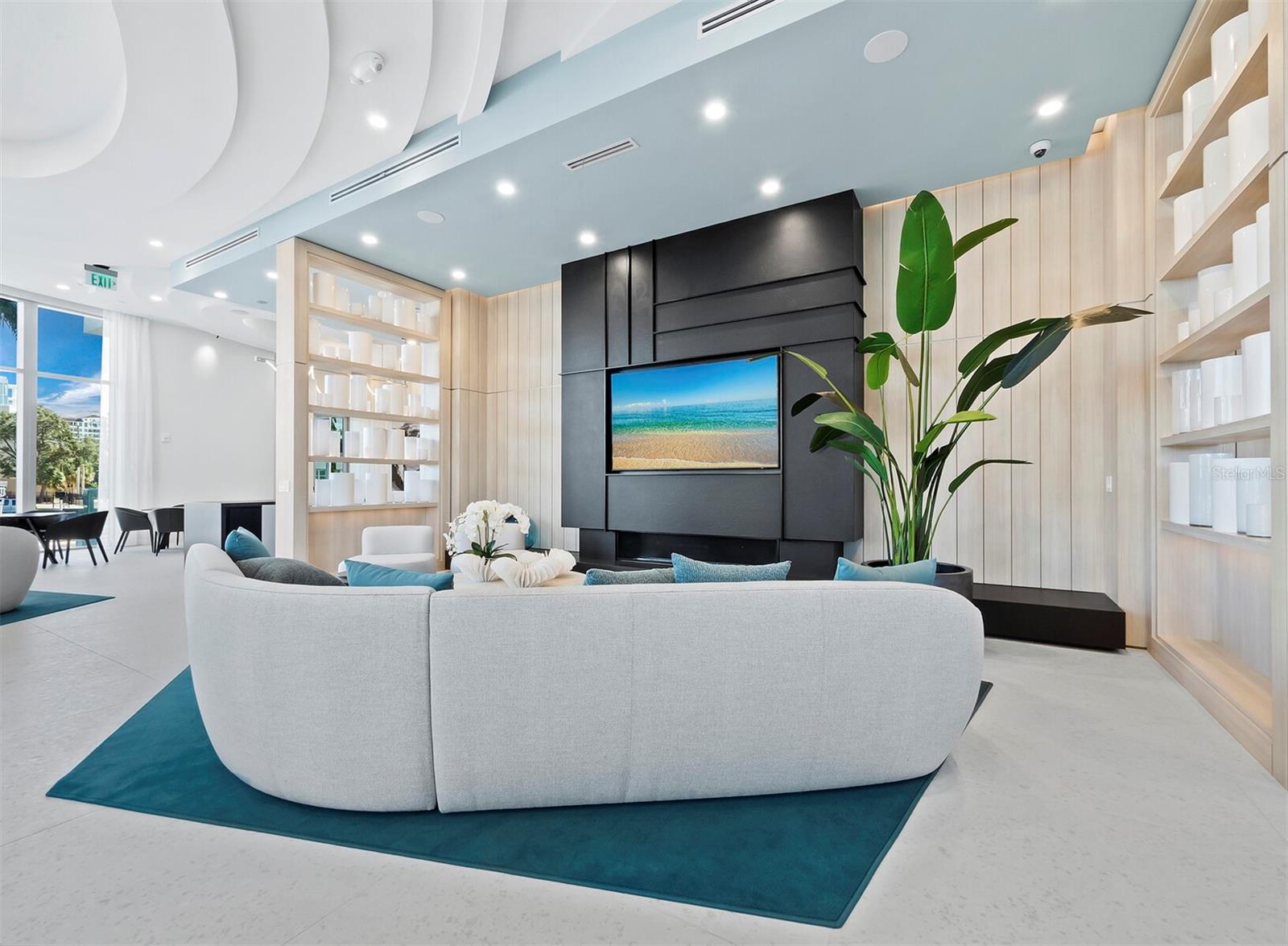 301 QUAY COMMONS #1901