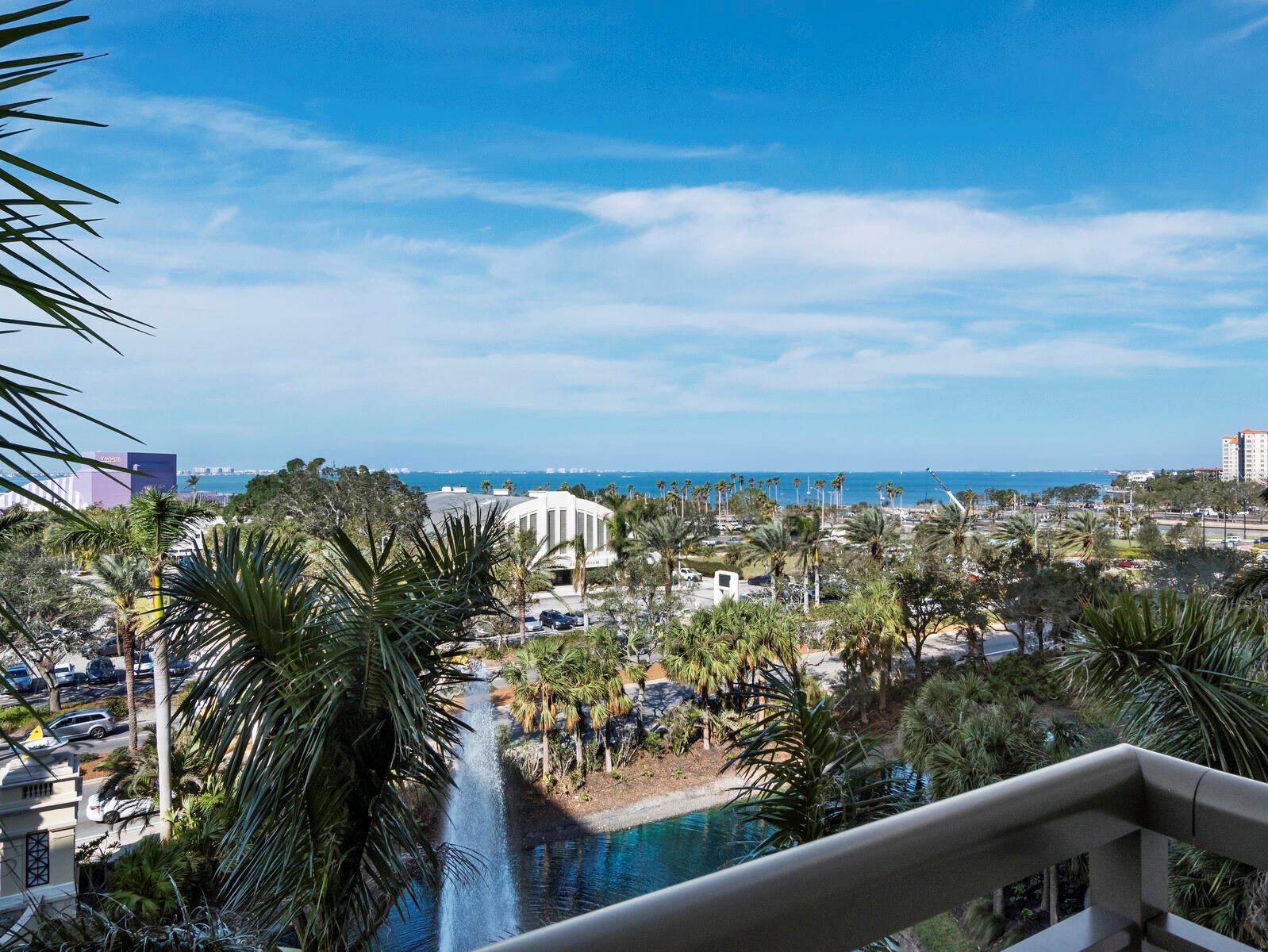 800 N TAMIAMI TRL #517