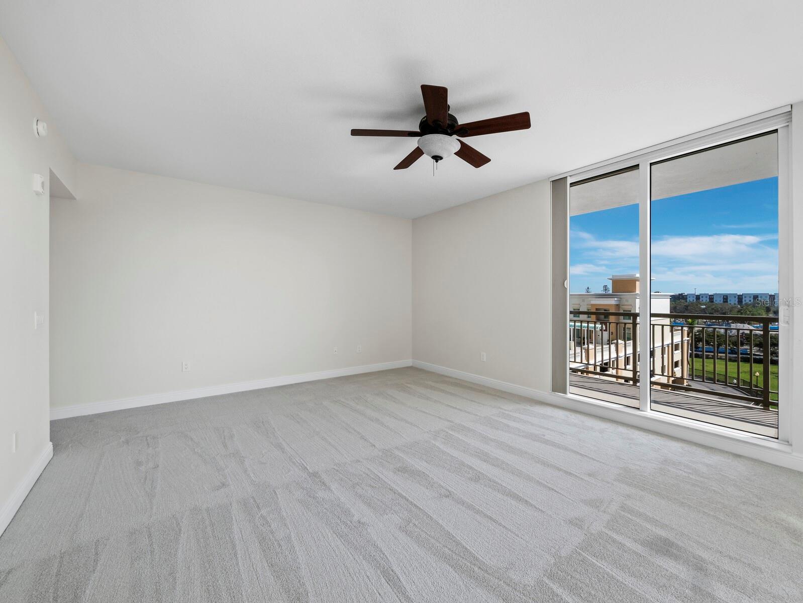 800 N TAMIAMI TRL #517