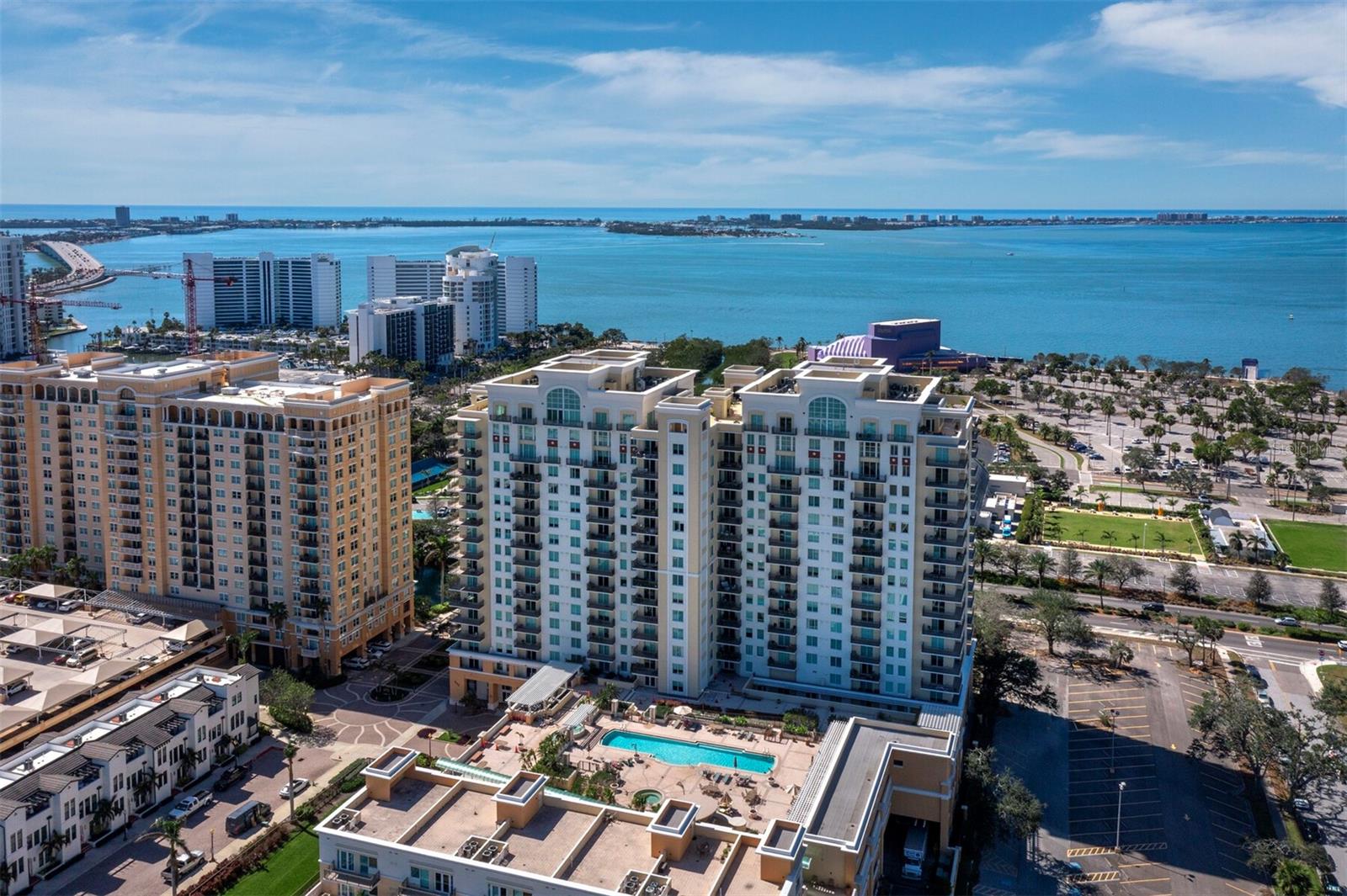 800 N TAMIAMI TRL #517