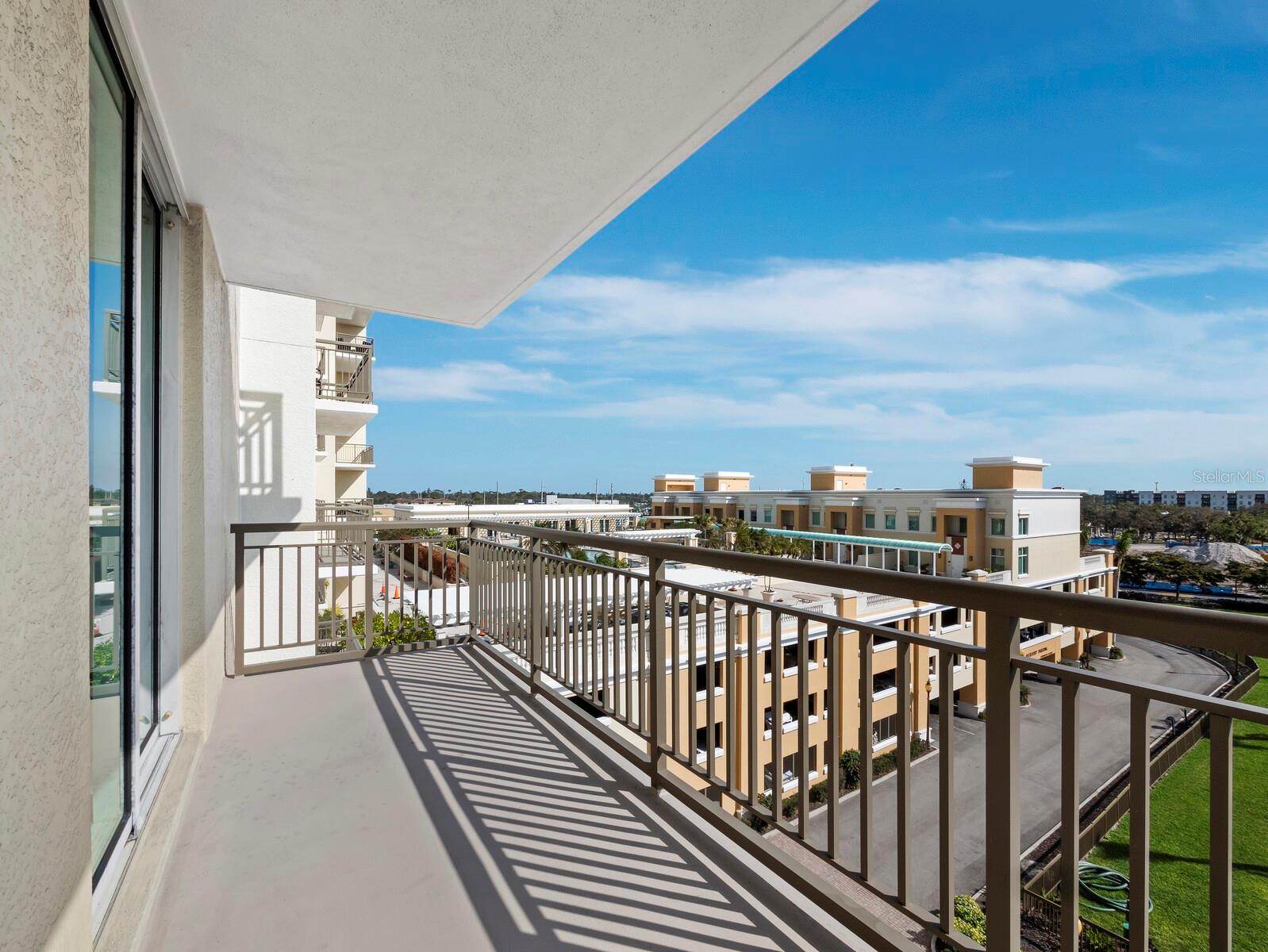 800 N TAMIAMI TRL #517