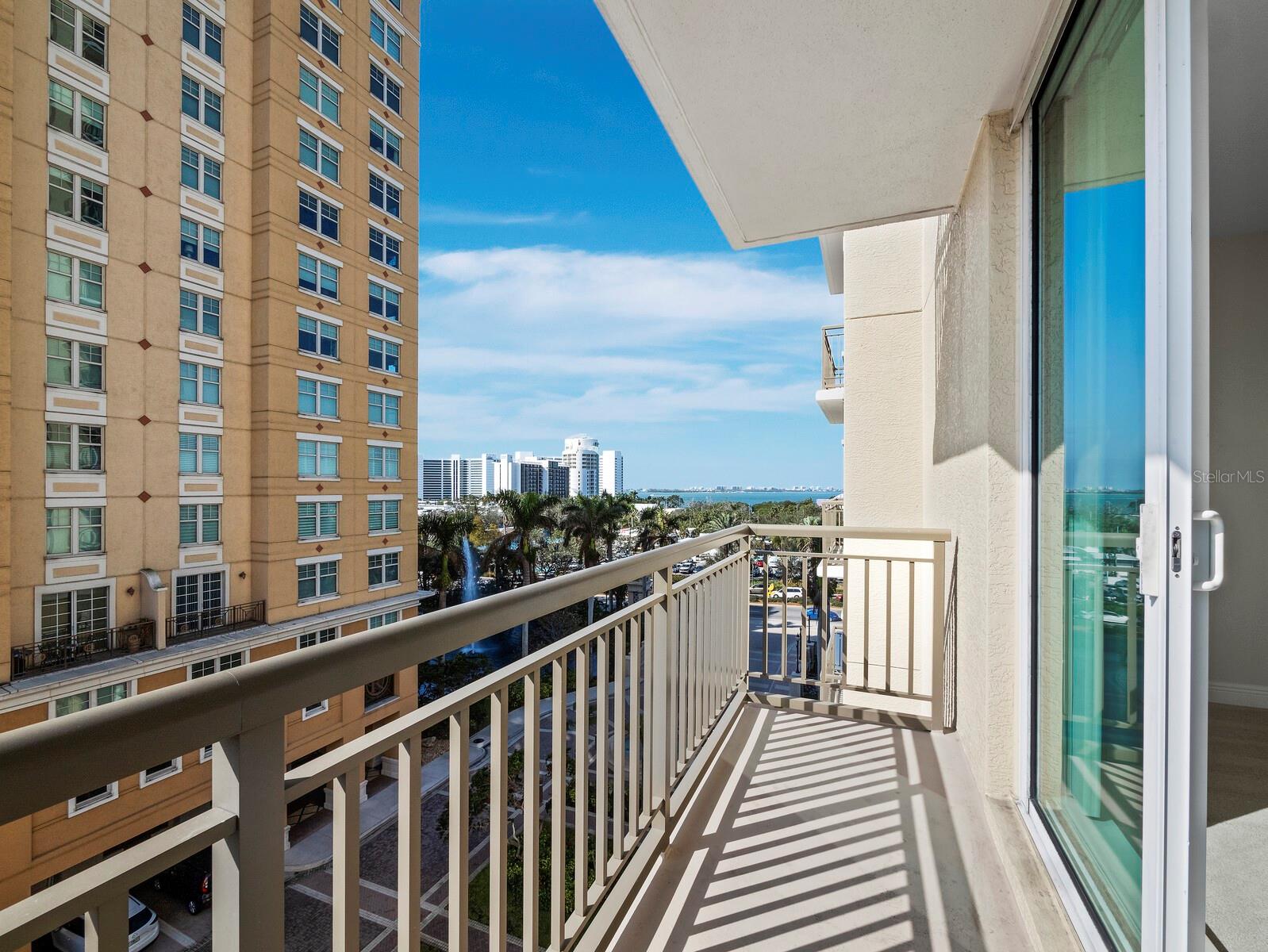 800 N TAMIAMI TRL #517