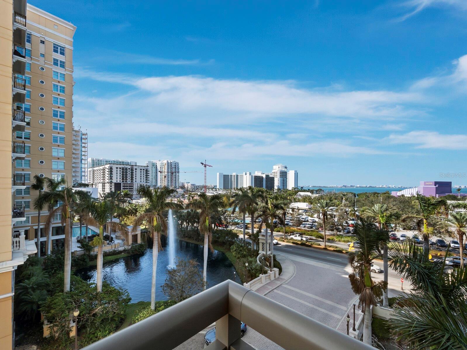 800 N TAMIAMI TRL #517