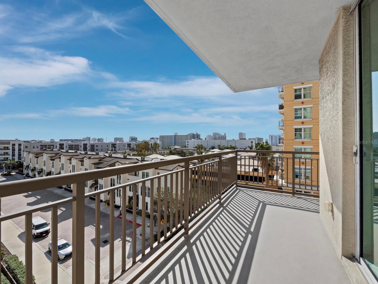 800 N TAMIAMI TRL #517