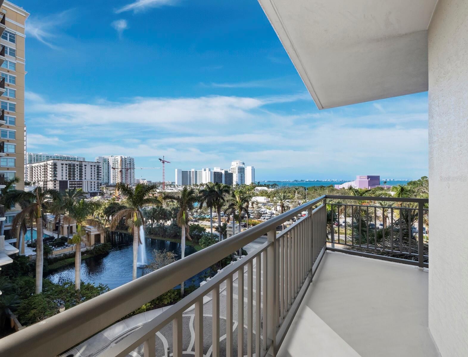 800 N TAMIAMI TRL #517