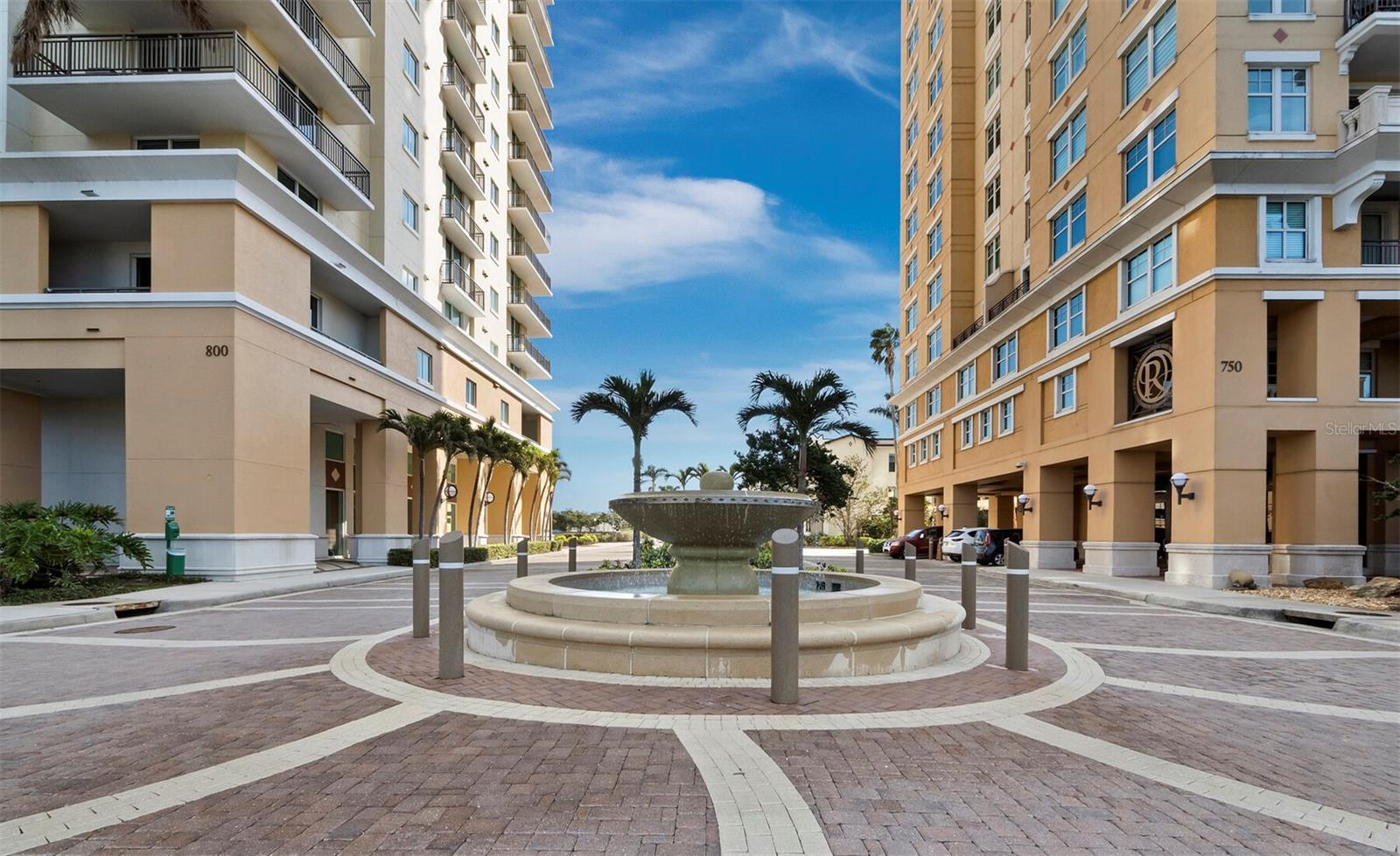 800 N TAMIAMI TRL #517