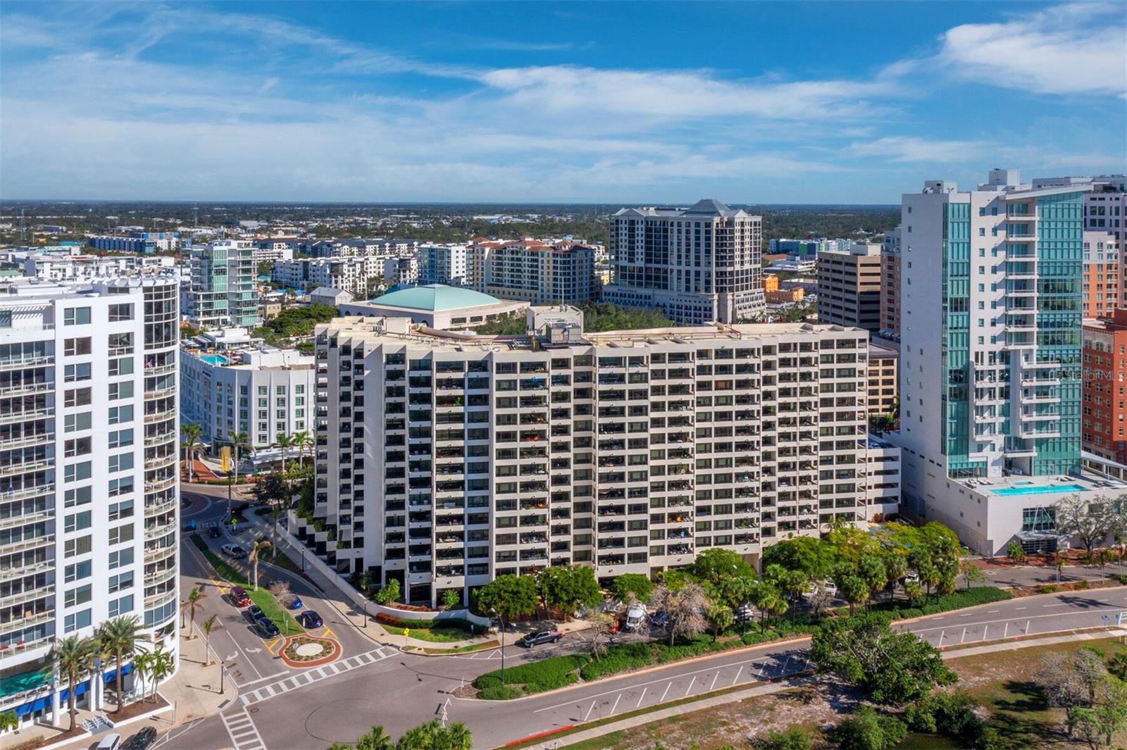 1255 N GULFSTREAM AVE #407