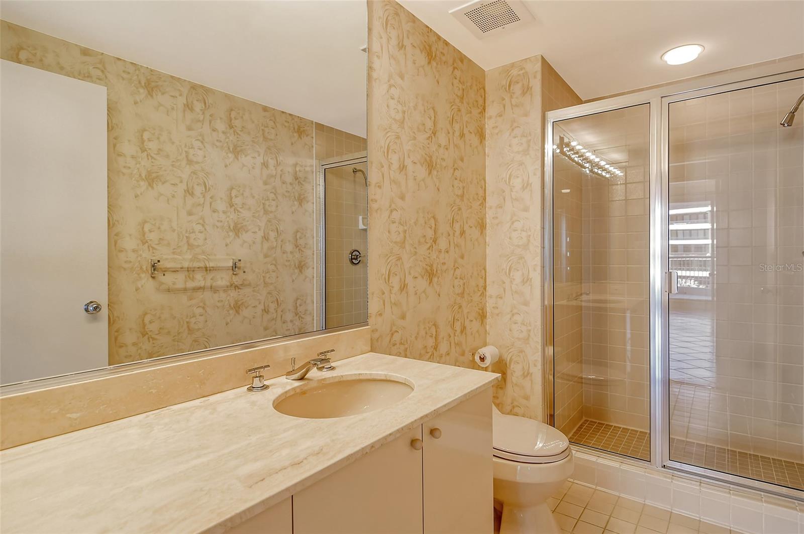 455 LONGBOAT CLUB RD #407