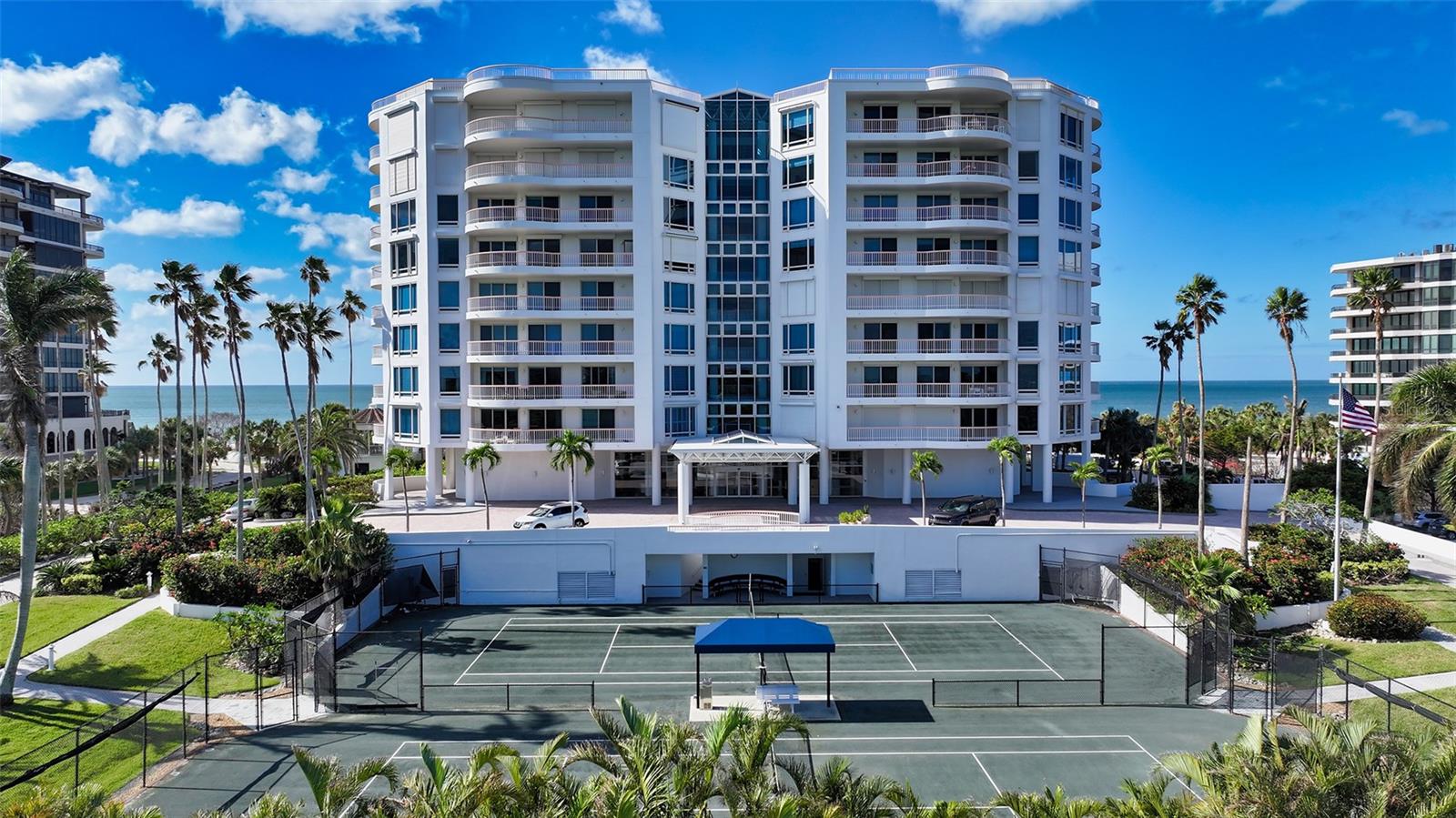 455 LONGBOAT CLUB RD #407
