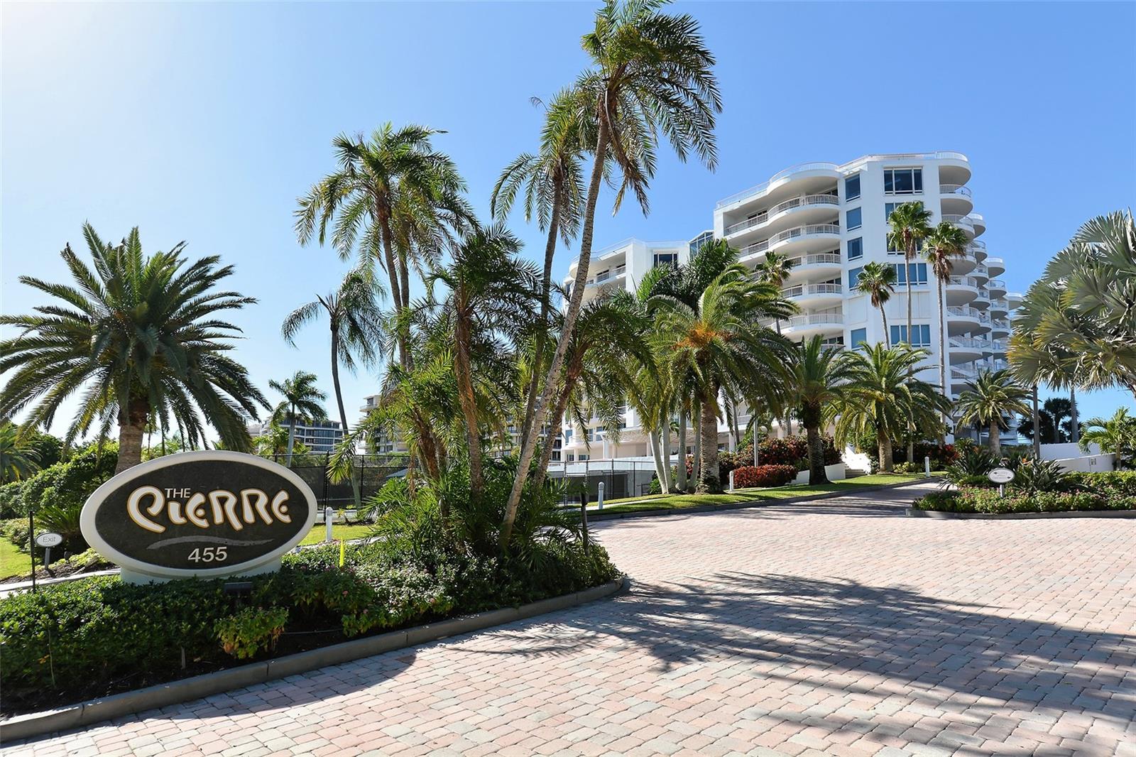 455 LONGBOAT CLUB RD #407
