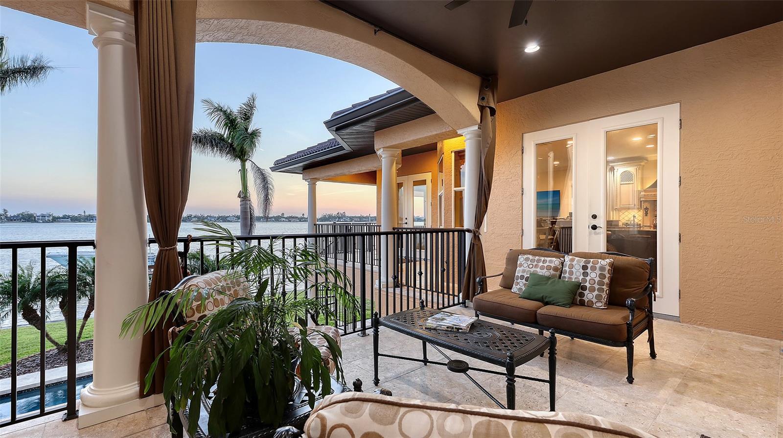 7342 CAPTAIN KIDD AVE