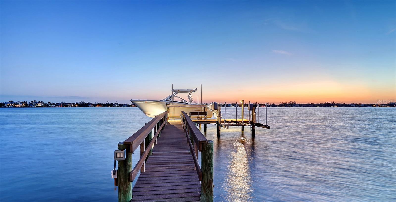 7342 CAPTAIN KIDD AVE