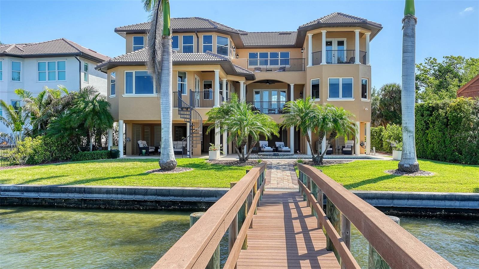 7342 CAPTAIN KIDD AVE