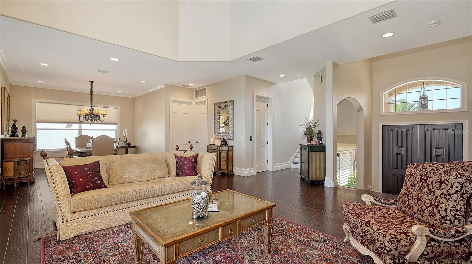 7342 CAPTAIN KIDD AVE