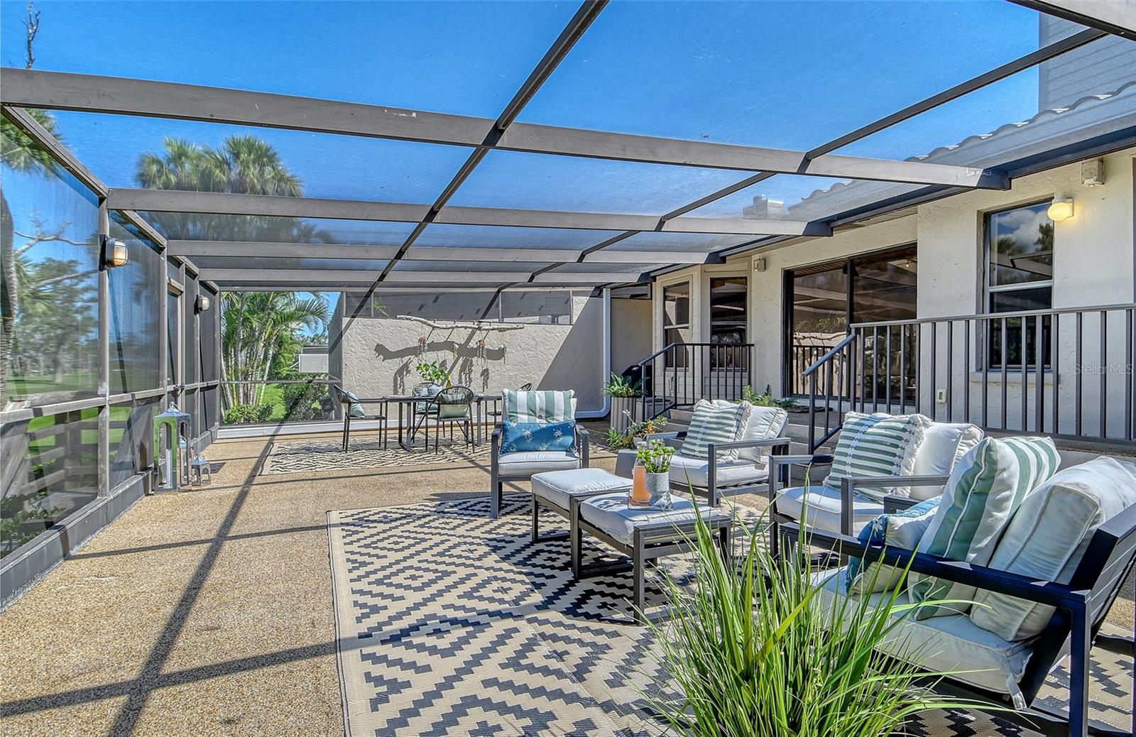 2103 HARBOURSIDE DR #1102