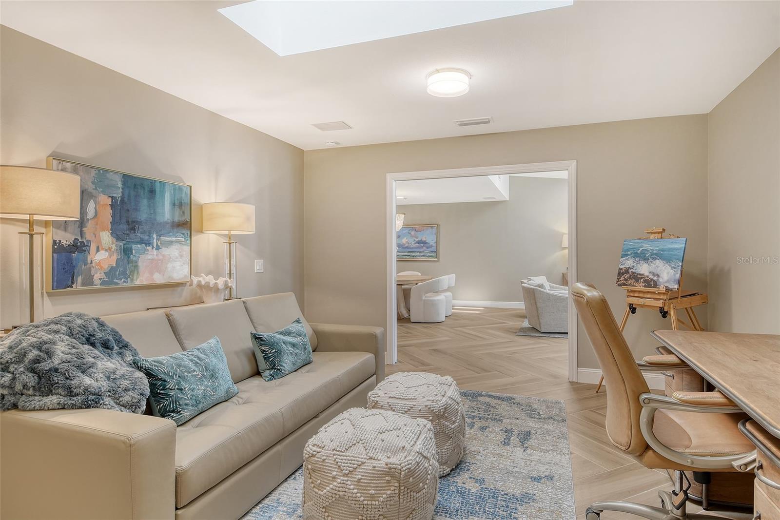 2103 HARBOURSIDE DR #1102