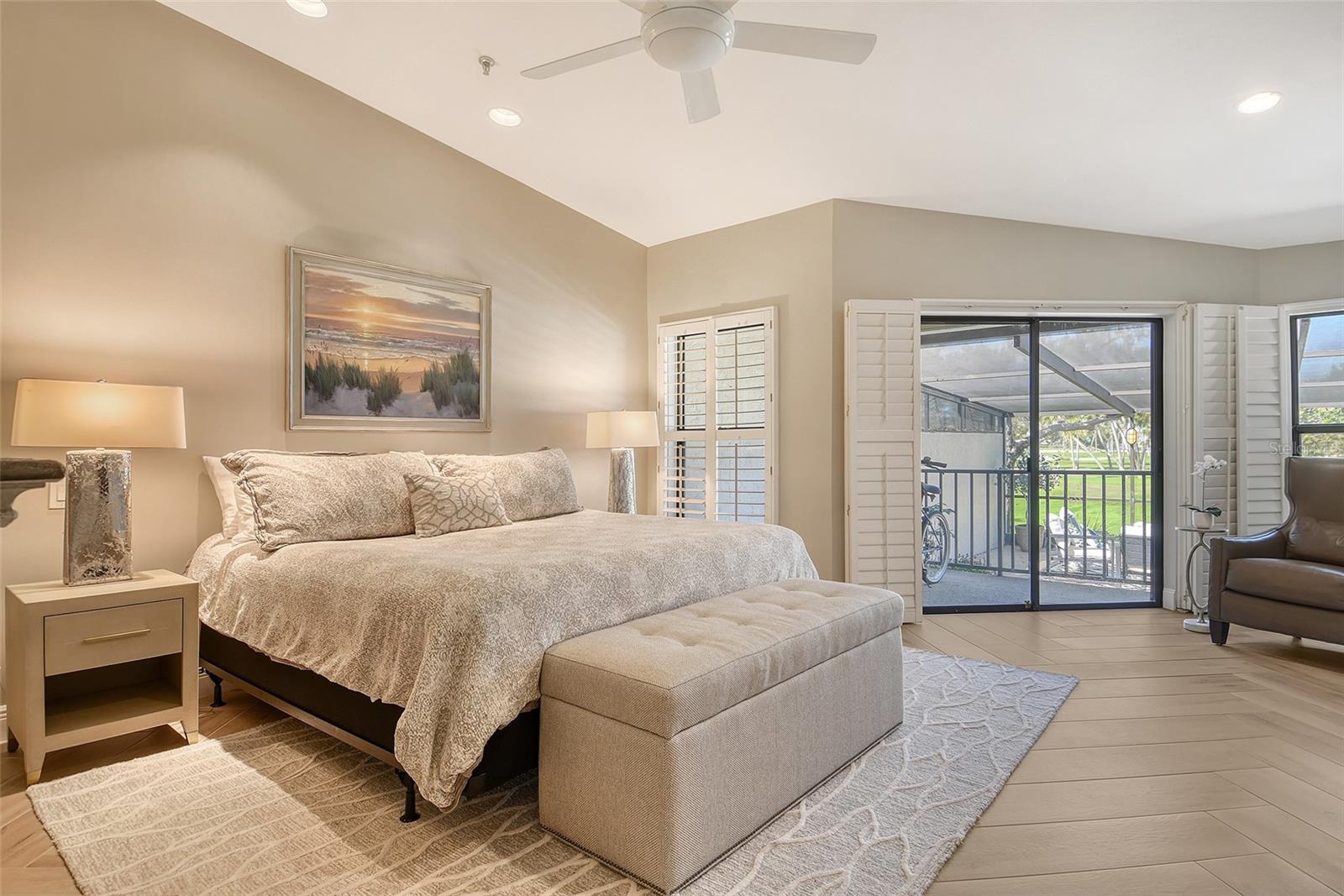 2103 HARBOURSIDE DR #1102