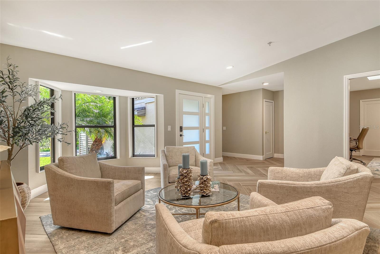 2103 HARBOURSIDE DR #1102