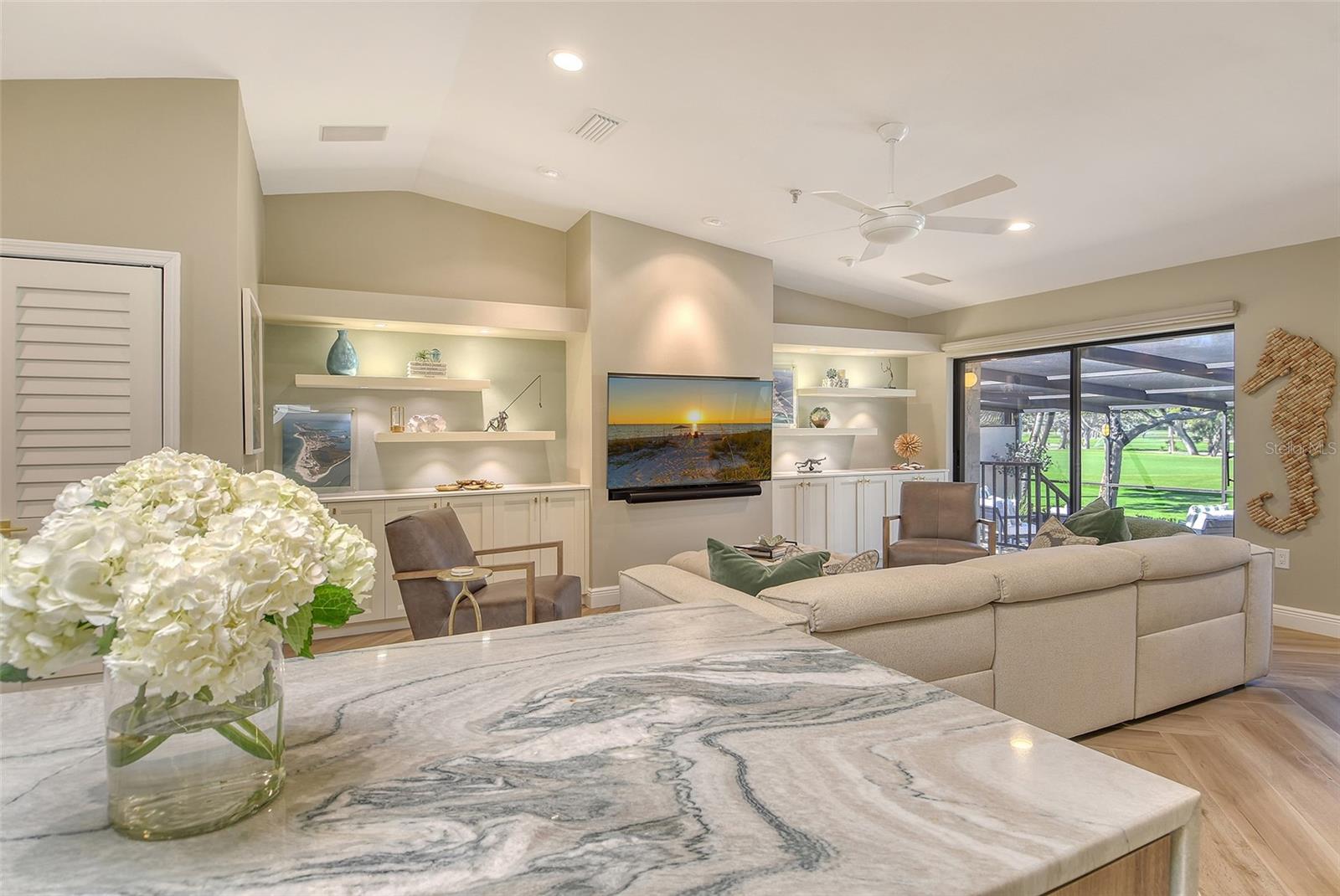 2103 HARBOURSIDE DR #1102