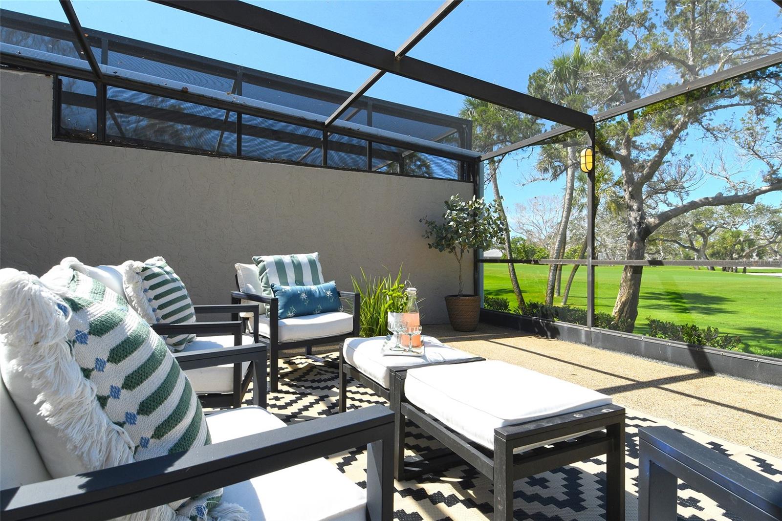 2103 HARBOURSIDE DR #1102