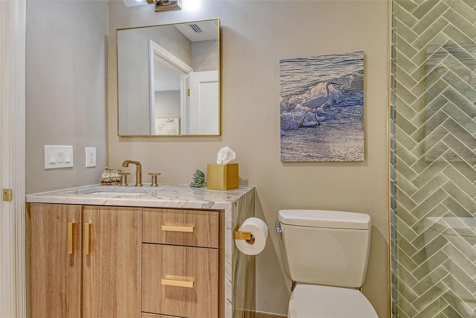 2103 HARBOURSIDE DR #1102