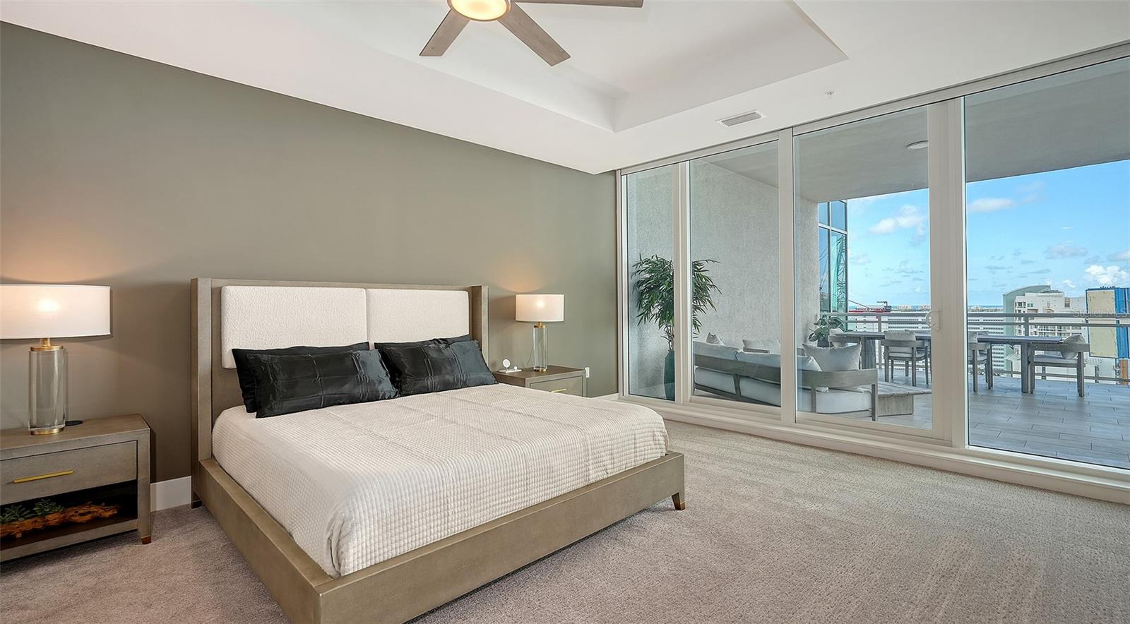 540 N TAMIAMI TRL #1702