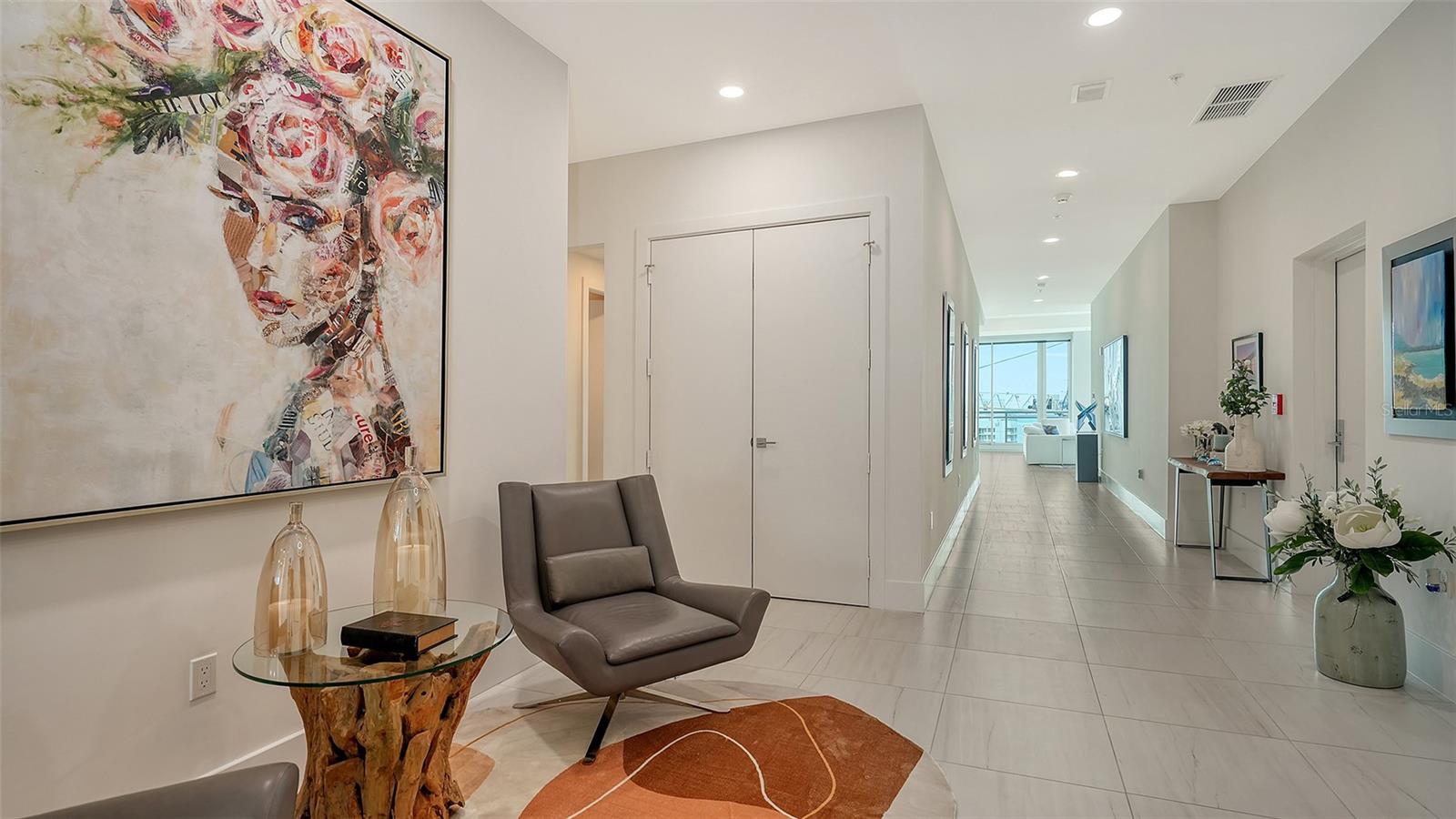 540 N TAMIAMI TRL #1702