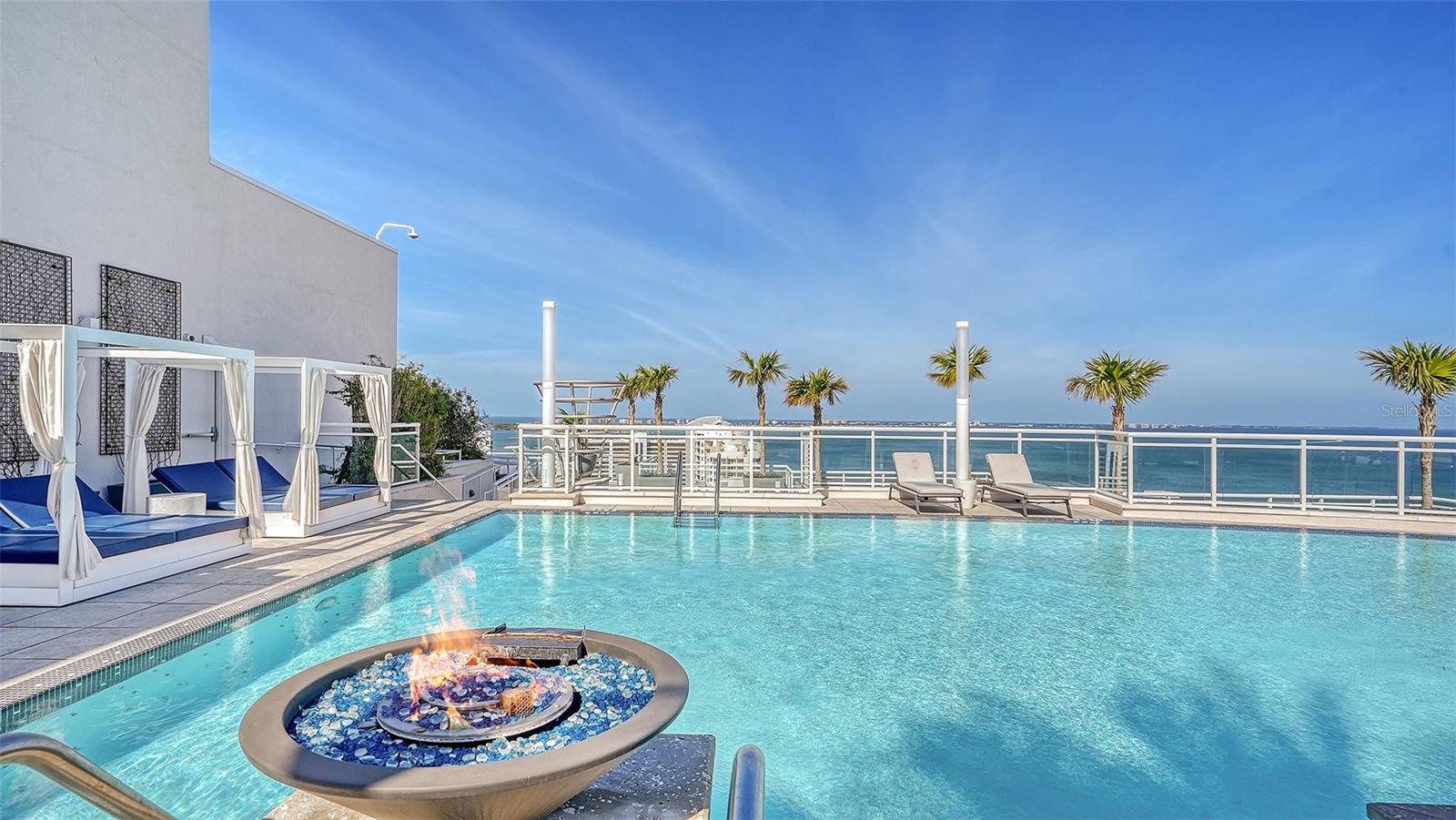 540 N TAMIAMI TRL #1702