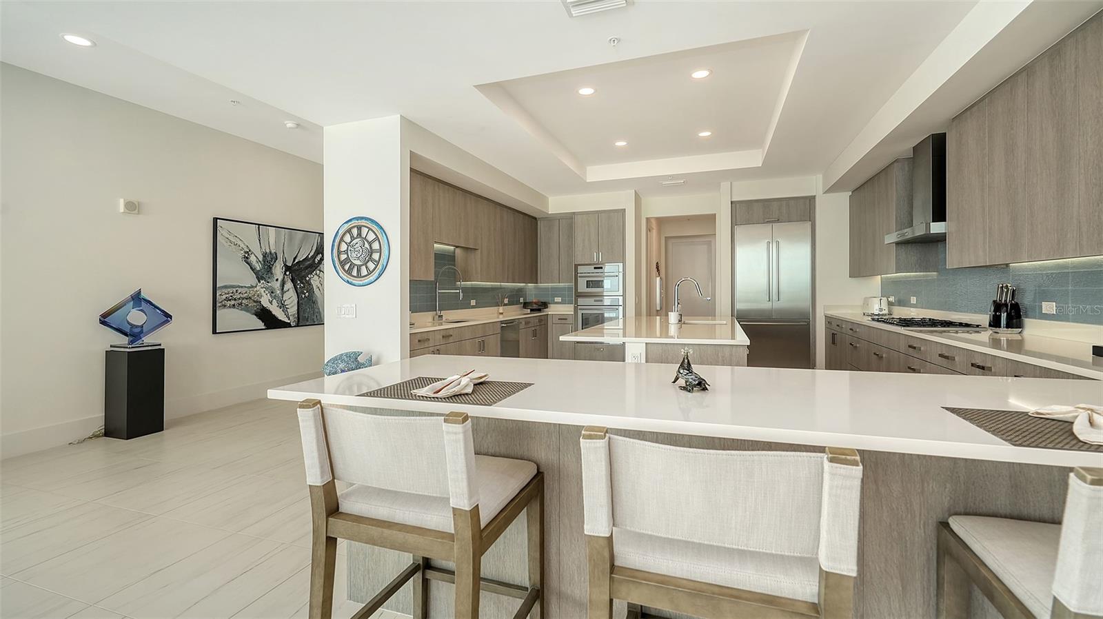 540 N TAMIAMI TRL #1702