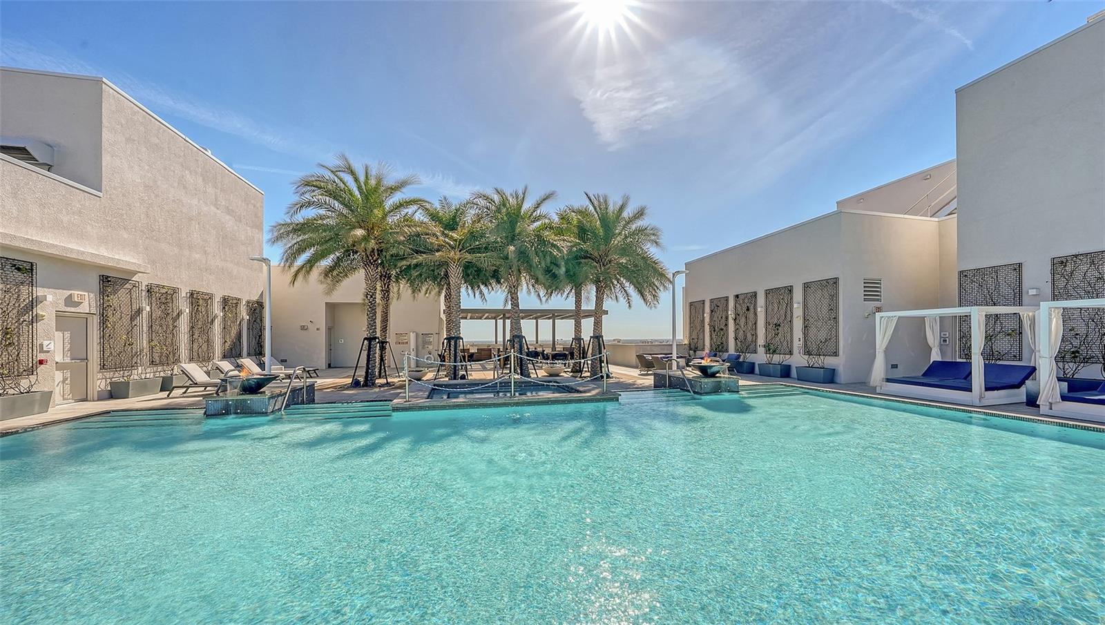 540 N TAMIAMI TRL #1702