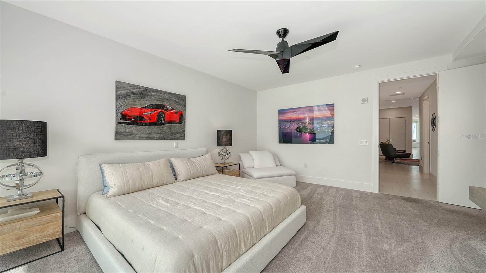 540 N TAMIAMI TRL #1702