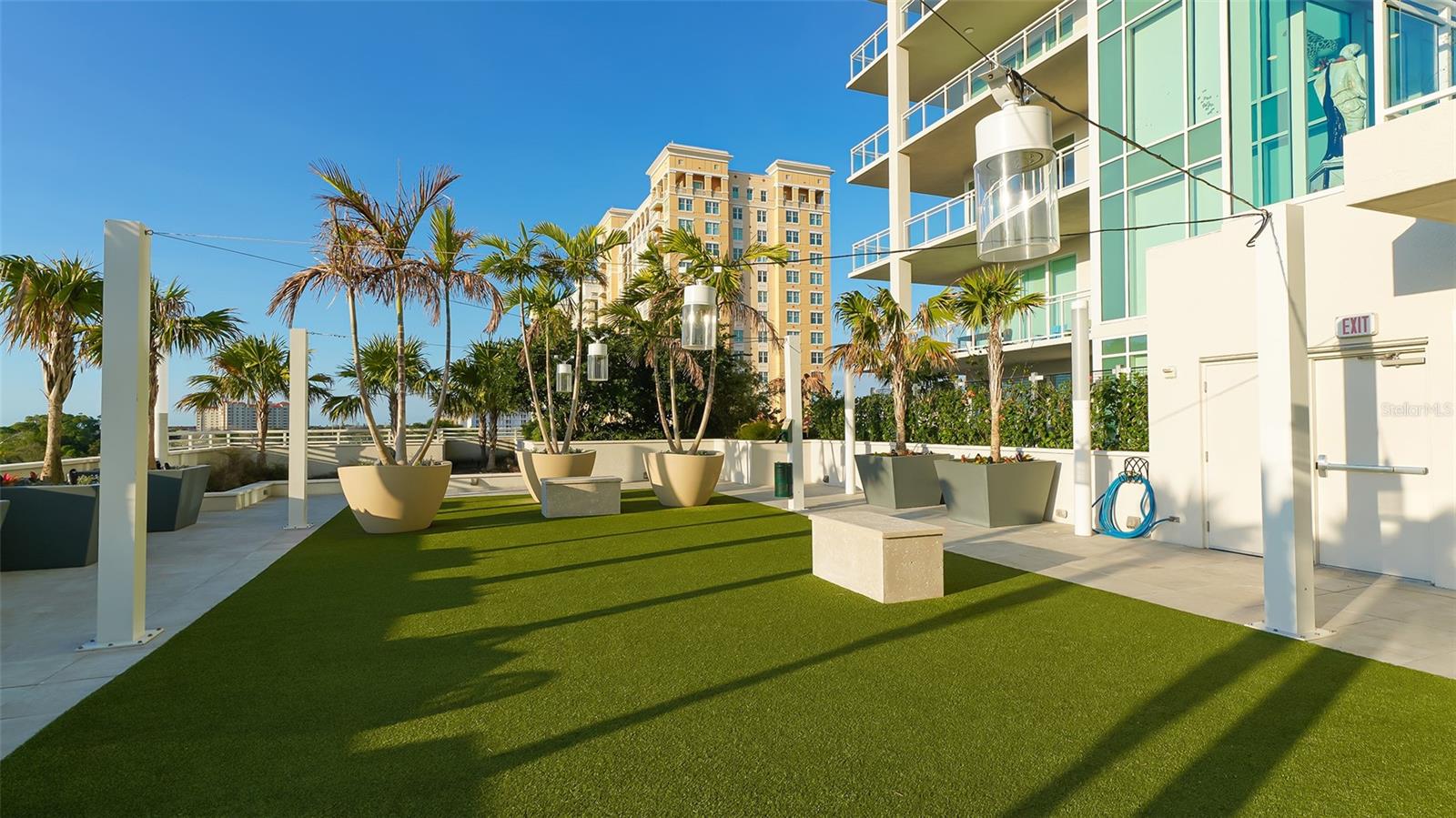 540 N TAMIAMI TRL #1702