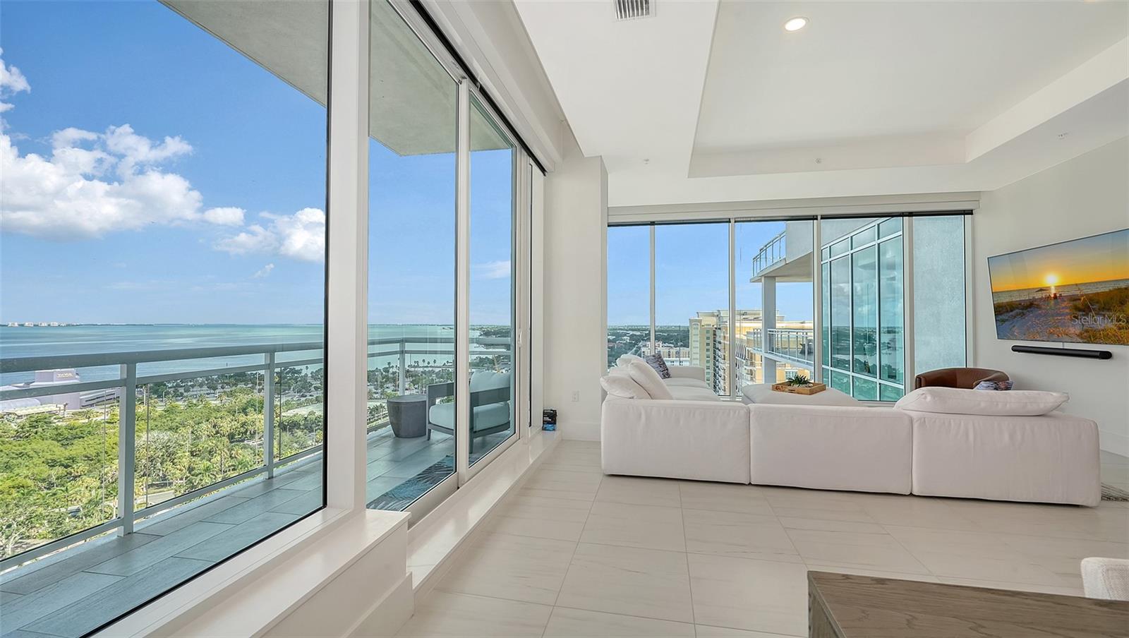 540 N TAMIAMI TRL #1702