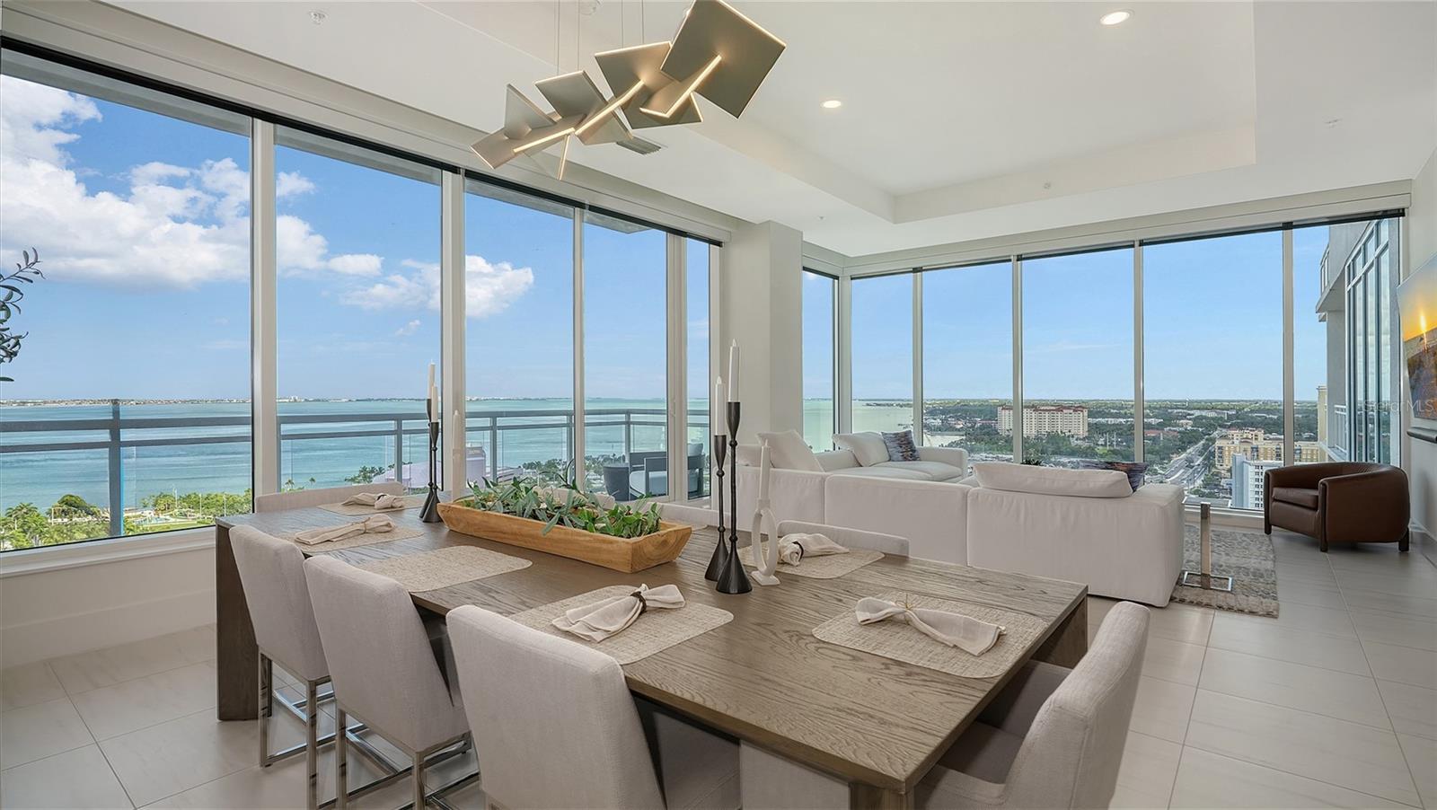 540 N TAMIAMI TRL #1702