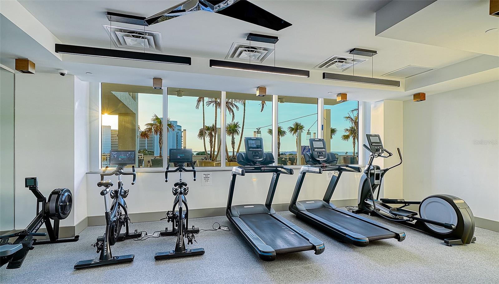 540 N TAMIAMI TRL #1702