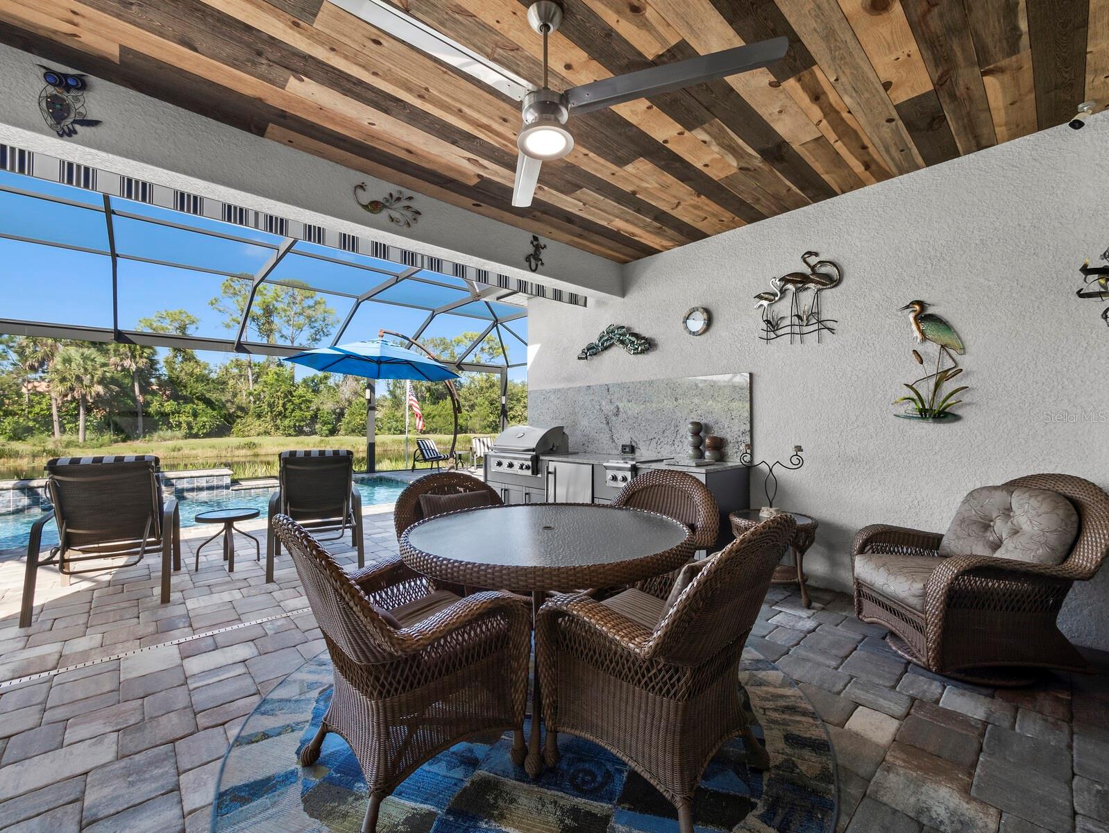 5605 LONG SHORE LOOP