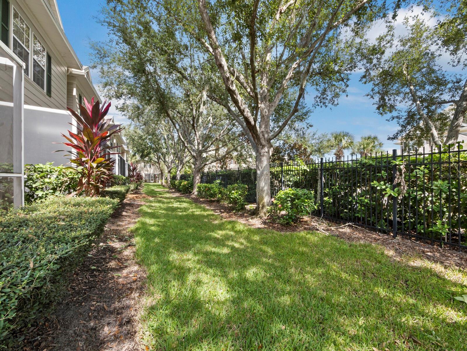 7596 PLANTATION CIR #7596
