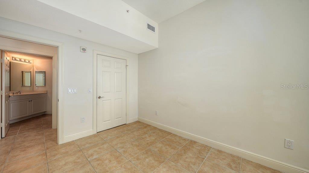 800 N TAMIAMI TRL #1506