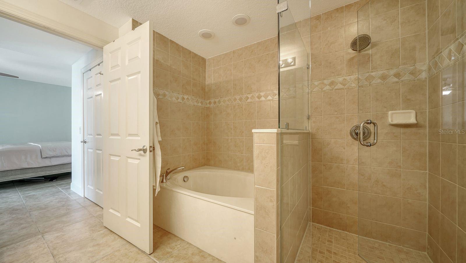 800 N TAMIAMI TRL #1506