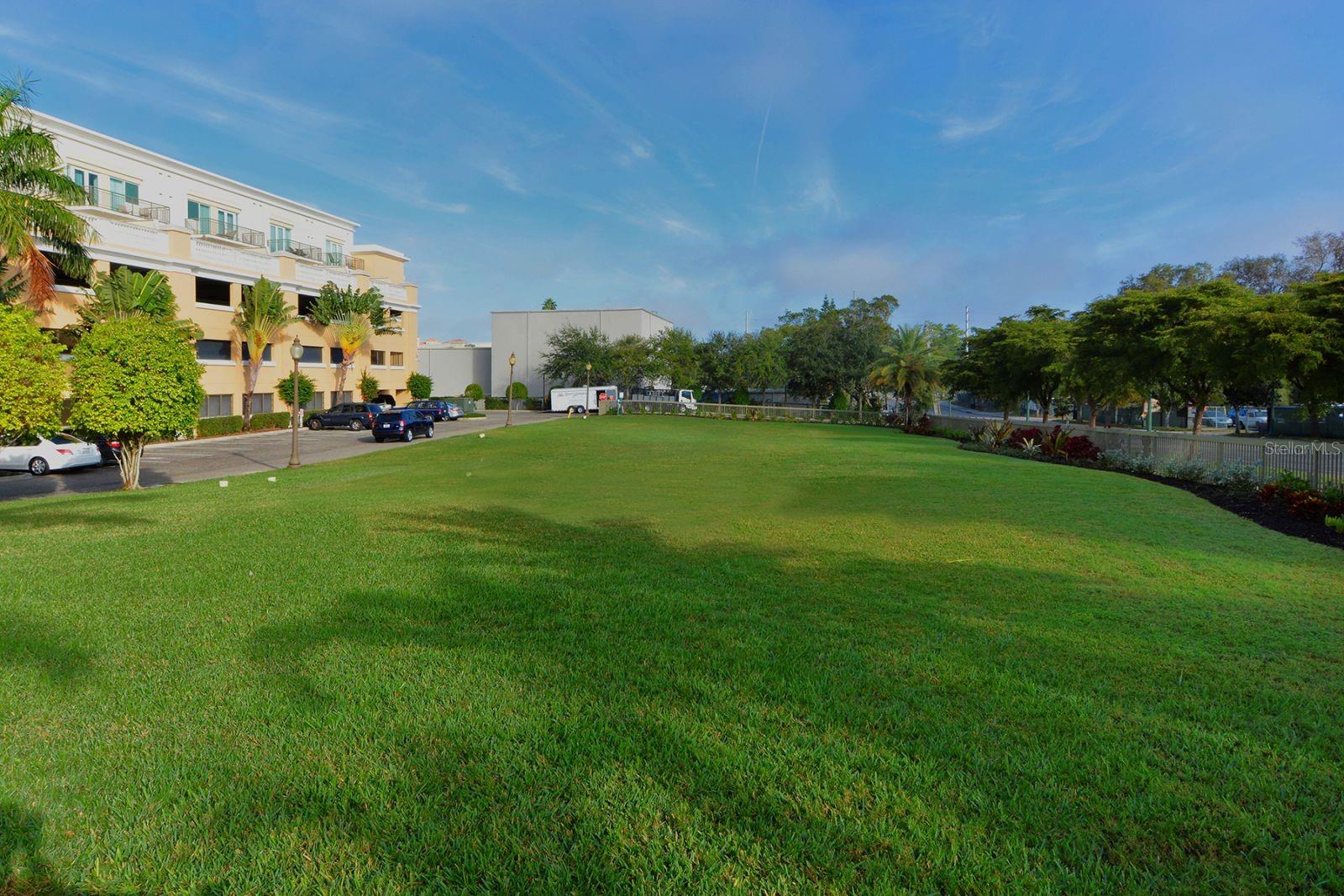 800 N TAMIAMI TRL #1506